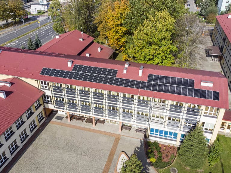 panele fotowoltaiczne - realizacje spółki eneko