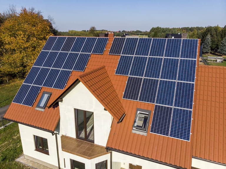 panele fotowoltaiczne - realizacje spółki eneko